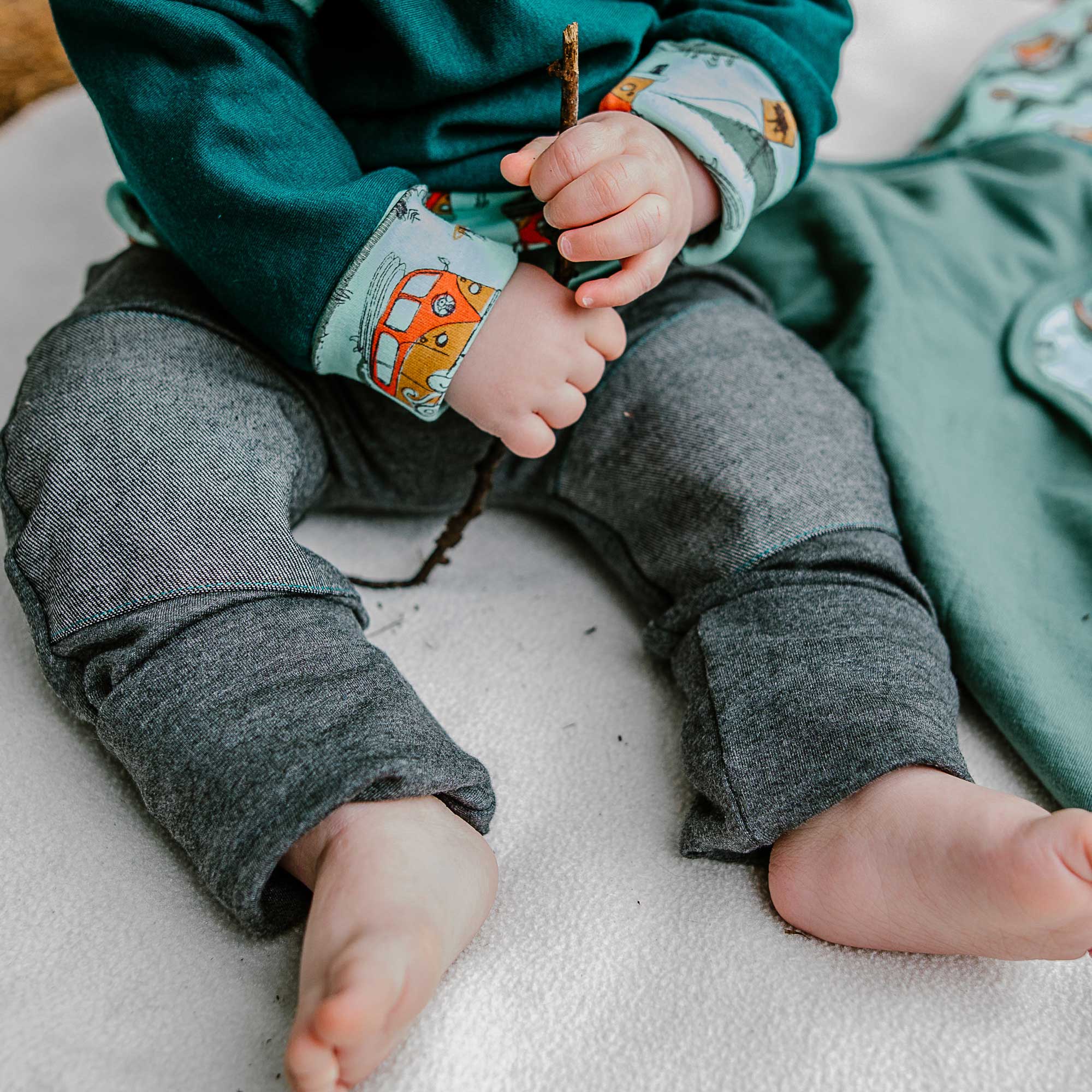 pantalon évolutif bébé enfant genoux